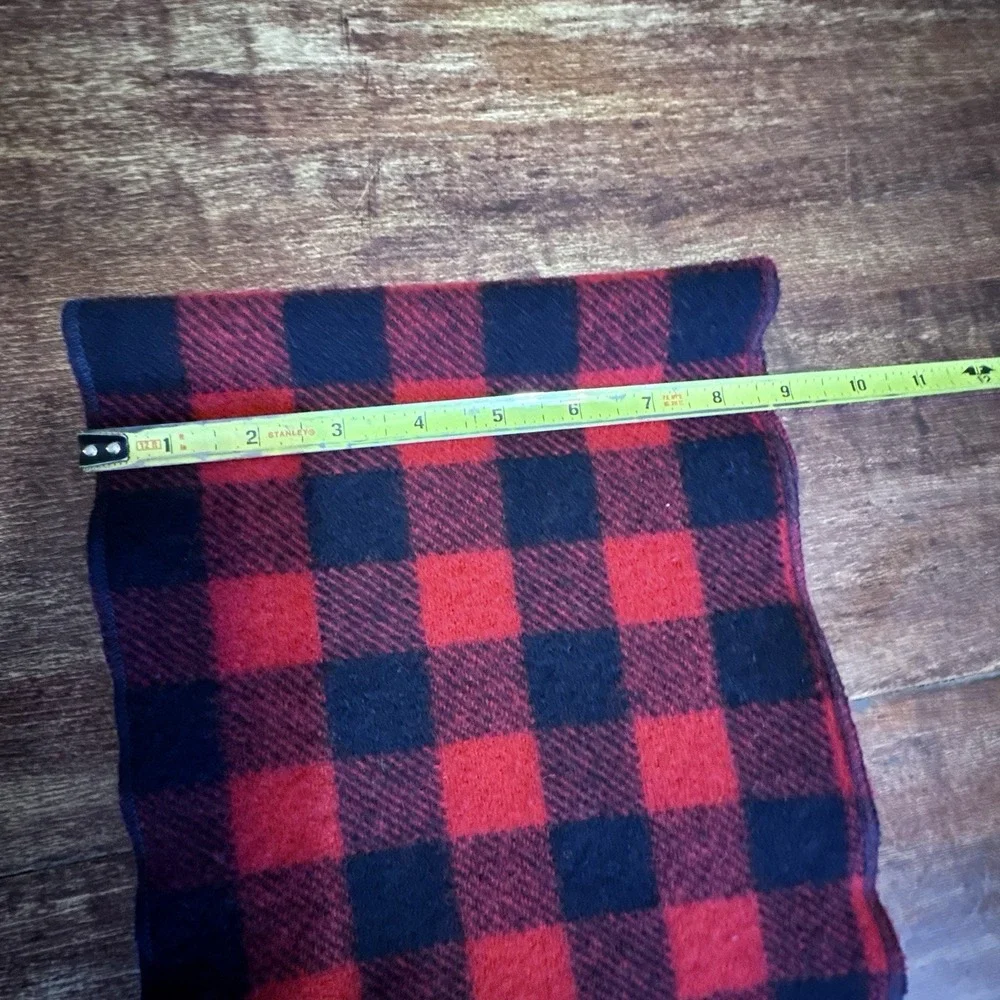 Vintage Woolrich Scarf‎ Wool Red Black Buffalo Plaid Squared Edges Wilderness
